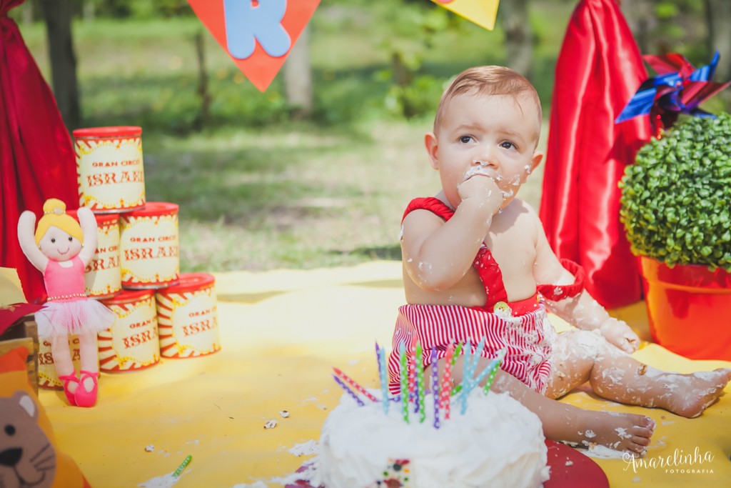 amarelinha_fotografia_de_ensaio_infantil_smash_the_cake_e_smash_the_fruit_rio_de_janeiro_marapendi_bosque_da_barra_jardim_botanico_lagoa_e_sitio_meio_do_mato-137